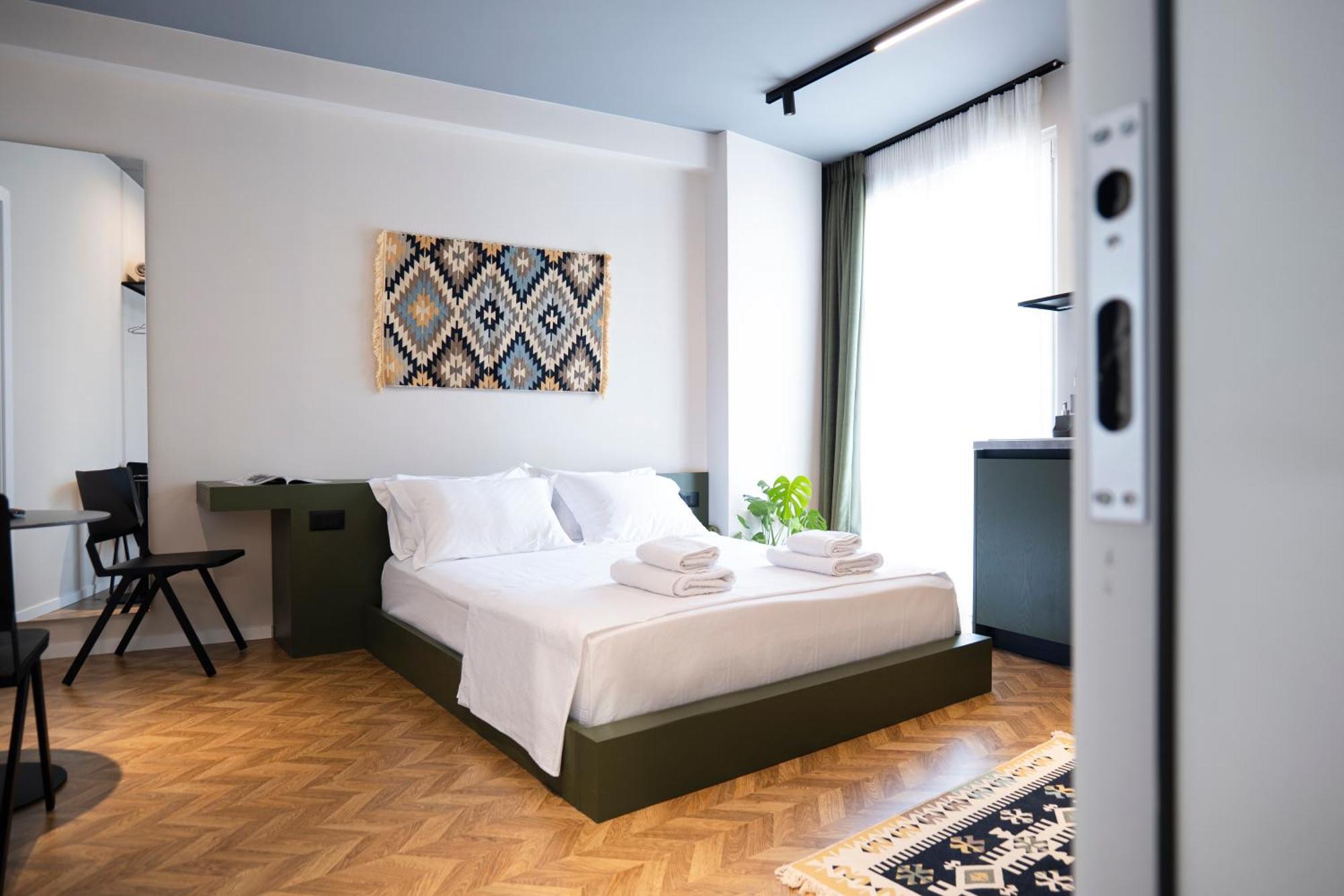 Muz Studios Tirana Exteriör bild